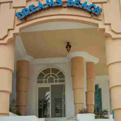 Hotel Dreams Beach Hotel Exterior