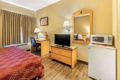 Econo Lodge Airport/Colorado Springs Hotels in Colorado Springs