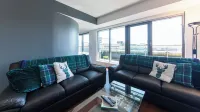 The Spires Serviced Apartments Glasgow - Homestays
