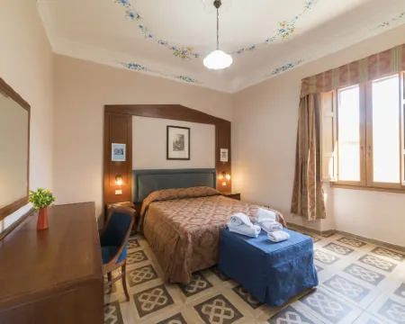 阿菲塔卡梅爾艾爾賽米納里奧酒店 蒂沃利酒店