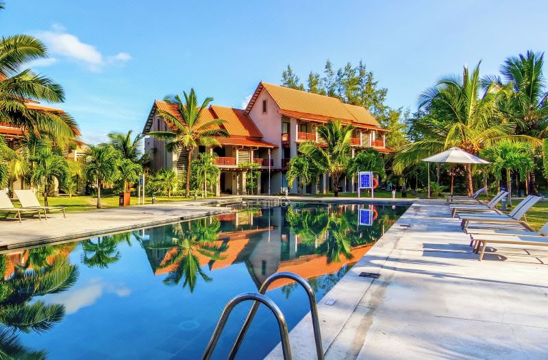 Crystals Beach Resort Belle Mare, a member of Radisson Individuals photo 2