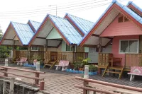 Sampaongern Home Stay - Parkplatz