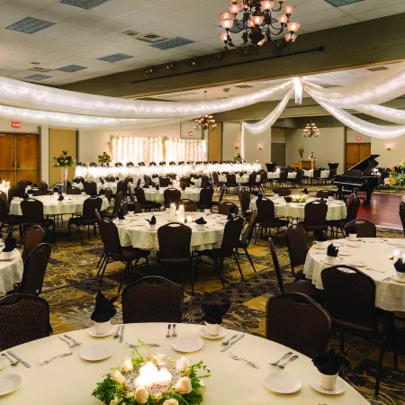 Arrowwood Resort Hotel and Conference Center - Alexandria