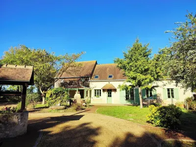 AU Nid Douillet de La Ferme Chauvet Hotels in Asnieres-sur-Vegre