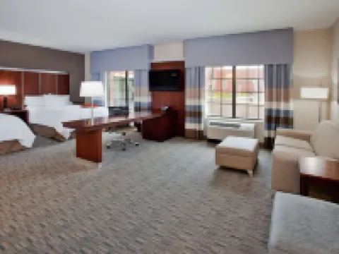 Hampton Inn & Suites Chapel Hill-Carrboro/Downtown Hotels in Orange County