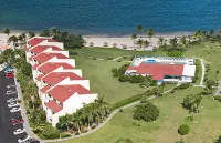 Club St. Croix Beach and Tennis Resort Hotel a 