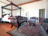 Central Hotel Guest House Hotels near Bosky Dell on Boulders Beach - Cape Coastal Accommodation