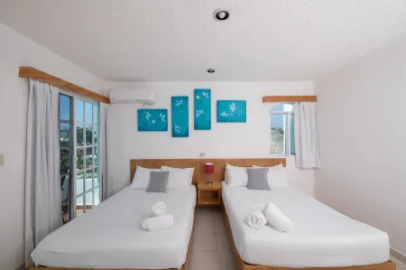 Hotel & Beach Club Ojo de Agua