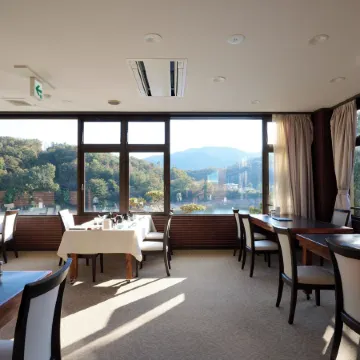 Hotel Hakuryuko Resort