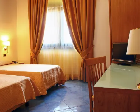 City Hotel Casoria otelleri