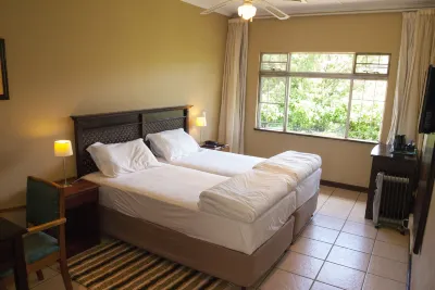Emafini Country Lodge