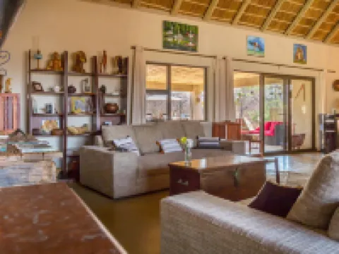 Ukuthula Bush Lodge Hotels in Hoedspruit