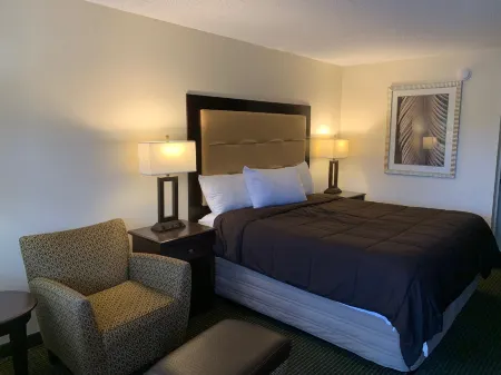 Blackwater Inn Milton Отели рядом с достопримечательностью «Парк Карпентерс»