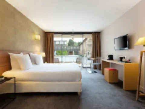 Moulin de Vernegues et Spa Hotels in Mallemort