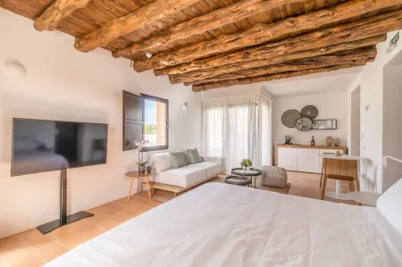 Safragell Ibiza Suites & Spa Отели в г. Сан-Хуан-Баутиста