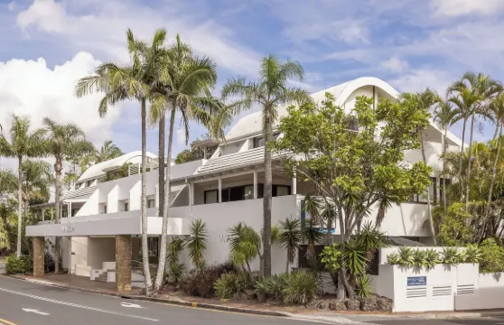 拜倫灣海浪酒店