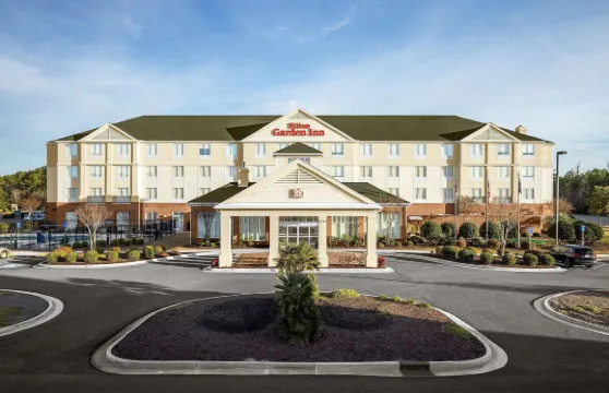 威爾明頓邁費爾鎮中心希爾頓花園酒店