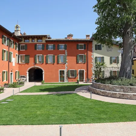 Residence Borgo Mondragon