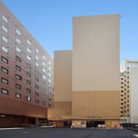 Nagoya B's Hotel Отели рядом с достопримечательностью «Watanabe Kenichi Trick Art Museum»