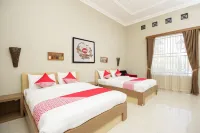 Super OYO Collection O 1061 Aliya Homestay Hotels in Umbulharjo