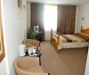Stansted Airport Lodge Hotels in Birchanger
