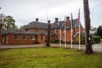 Trivelles Gatwick Hotel & Airport Parking Hotels in Crawley