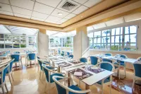 Hotel Servigroup Papa Luna - Bãi đậu xe