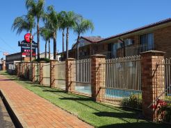 Tallarook Motor Inn