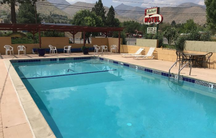 Andruss Motel