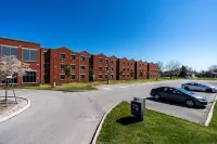 Residence & Conference Centre - Welland