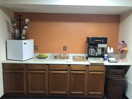 Baxter Inn 4 Less Отели в г. Бакстер Спрингс