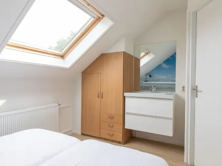 Holiday Home in Nes Near Vleijen Area Отели в г. Nes