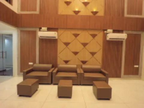 เจเคอินน์ โรงแรมในเวลโลร์