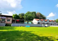 Chuncheon Dog pension Walk the Flower Path