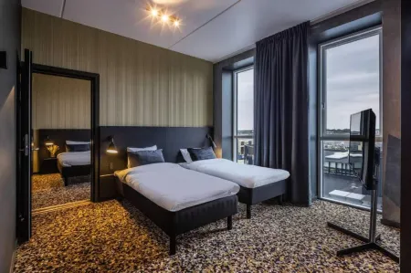 Peak 12 Hotel Отели в г. Виборг