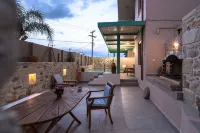 Arodamos Studios & Apts