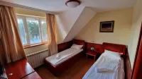 Divski Wellness Resort Divcibare 호텔