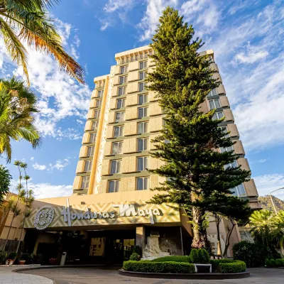 Hotel Honduras Maya Hotels near Immigration Office