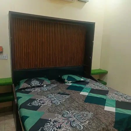 Elvin Hotel Karnal
