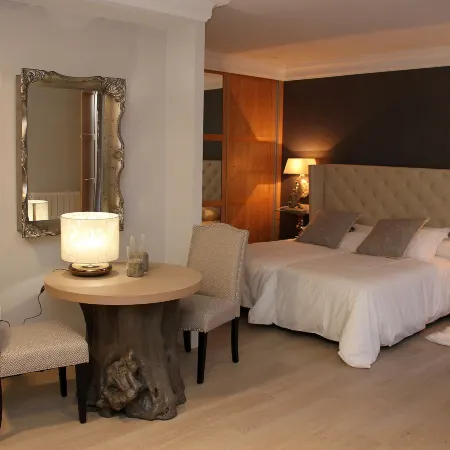 Principia Suites