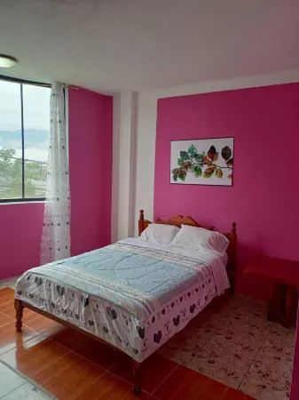 Tena - 4 Beds - Sleeps 12 - Pet Friendly - Hot Tub