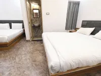 Namah Inn Отели рядом с достопримечательностью «Храм Дурга»
