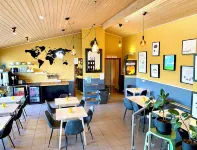 Paradise Cave Hostel & Guesthouse Hotels in Holt