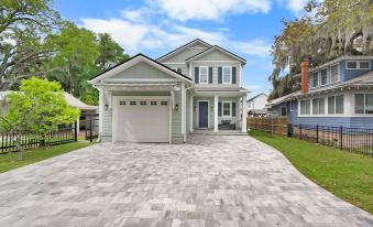 Steps to Ice Plant Downtown Fire Pit Parking