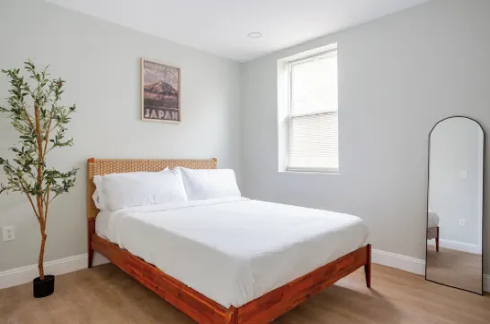 市中心時尚簡約住宿