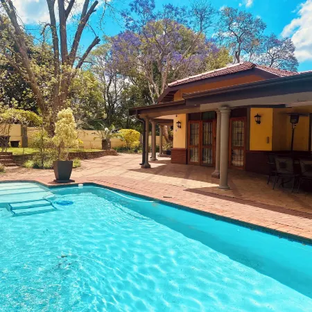 Madlula's Guesthouse
