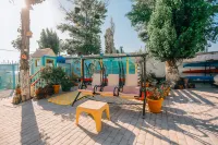 Laguna Beach Club Bazaleti Lake Hotels in Akhalubani