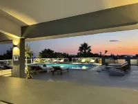 Dela - Pools
