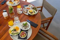 Chogogo Dive & Beach Resort Bonaire - breakfast