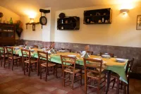 Agriturismo fattoria la goccia Hotels in Ficulle